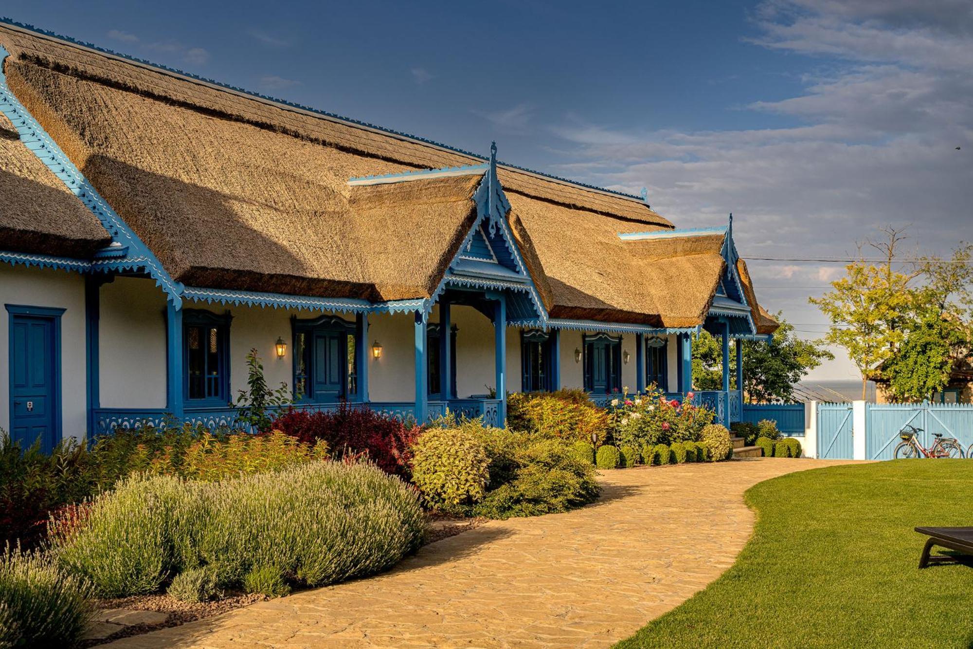 Casa Filip Din Sarichioi Hotel Exterior foto